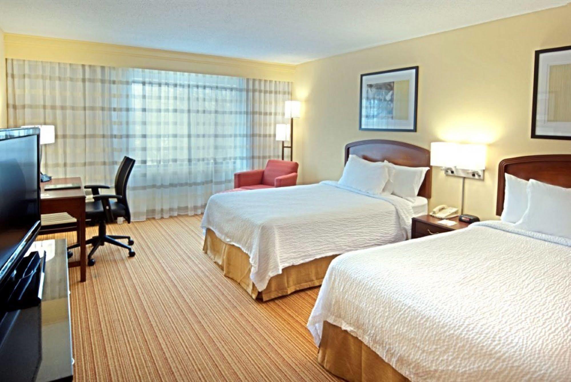 Courtyard Hartford Манчестер Екстер'єр фото